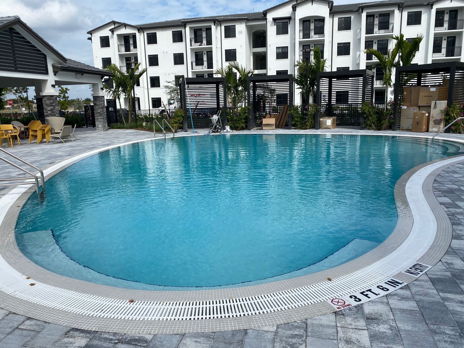 Commercial pool