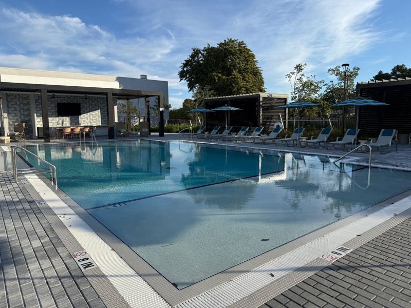 Commercial pool