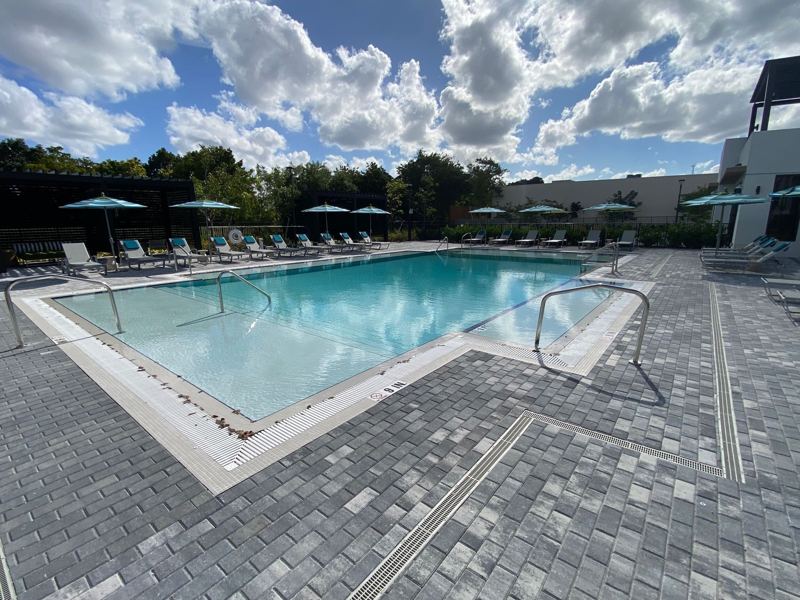 Commercial pool