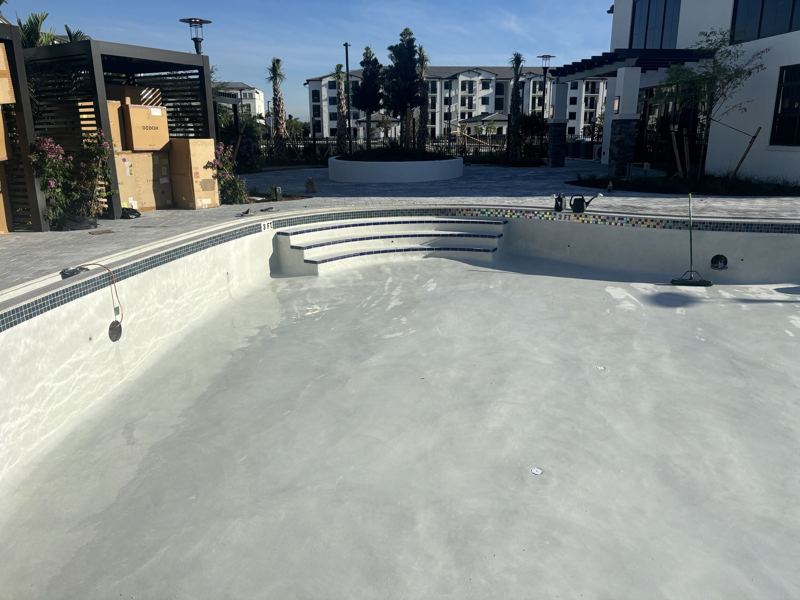 Commercial pool
