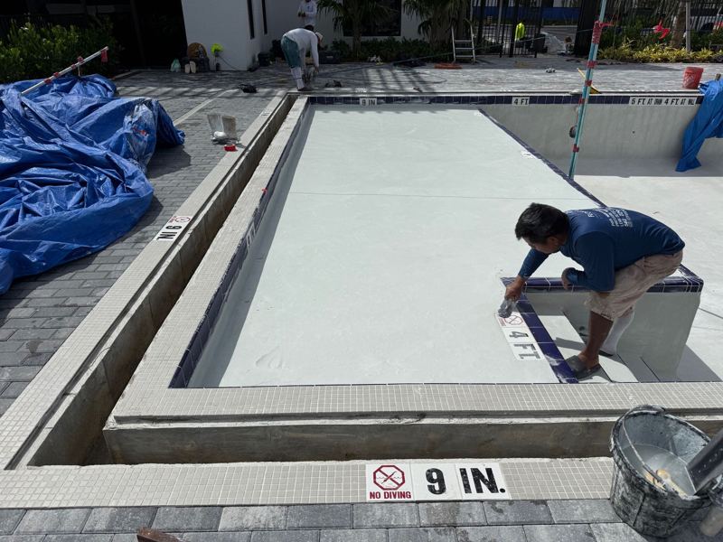 Commercial pool