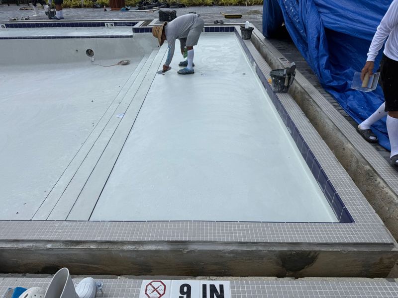 Commercial pool